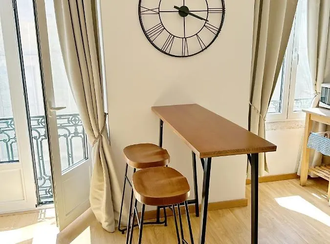 Liberty 140 Deluxe Apartamento