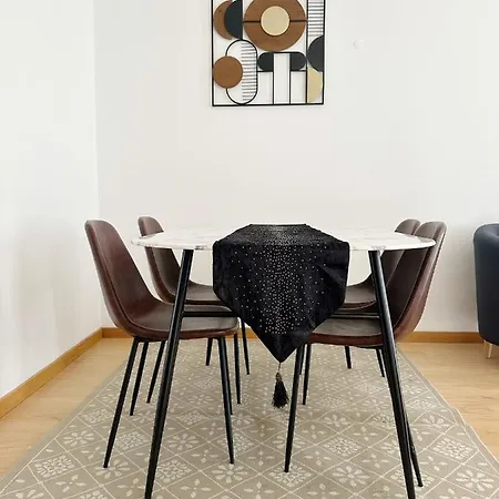 Liberty 140 Deluxe شقة